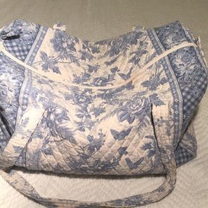 Vera Bradley large duffle